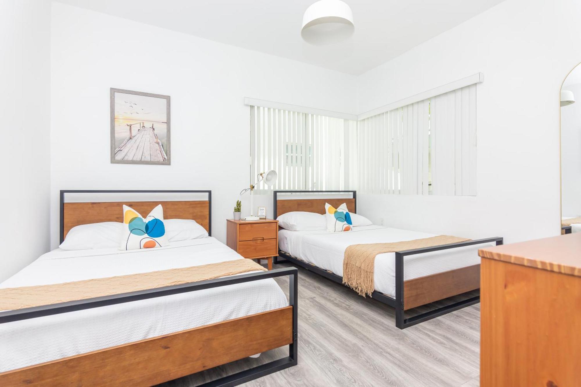 West Deco Aparthotel Маями Бийч Екстериор снимка