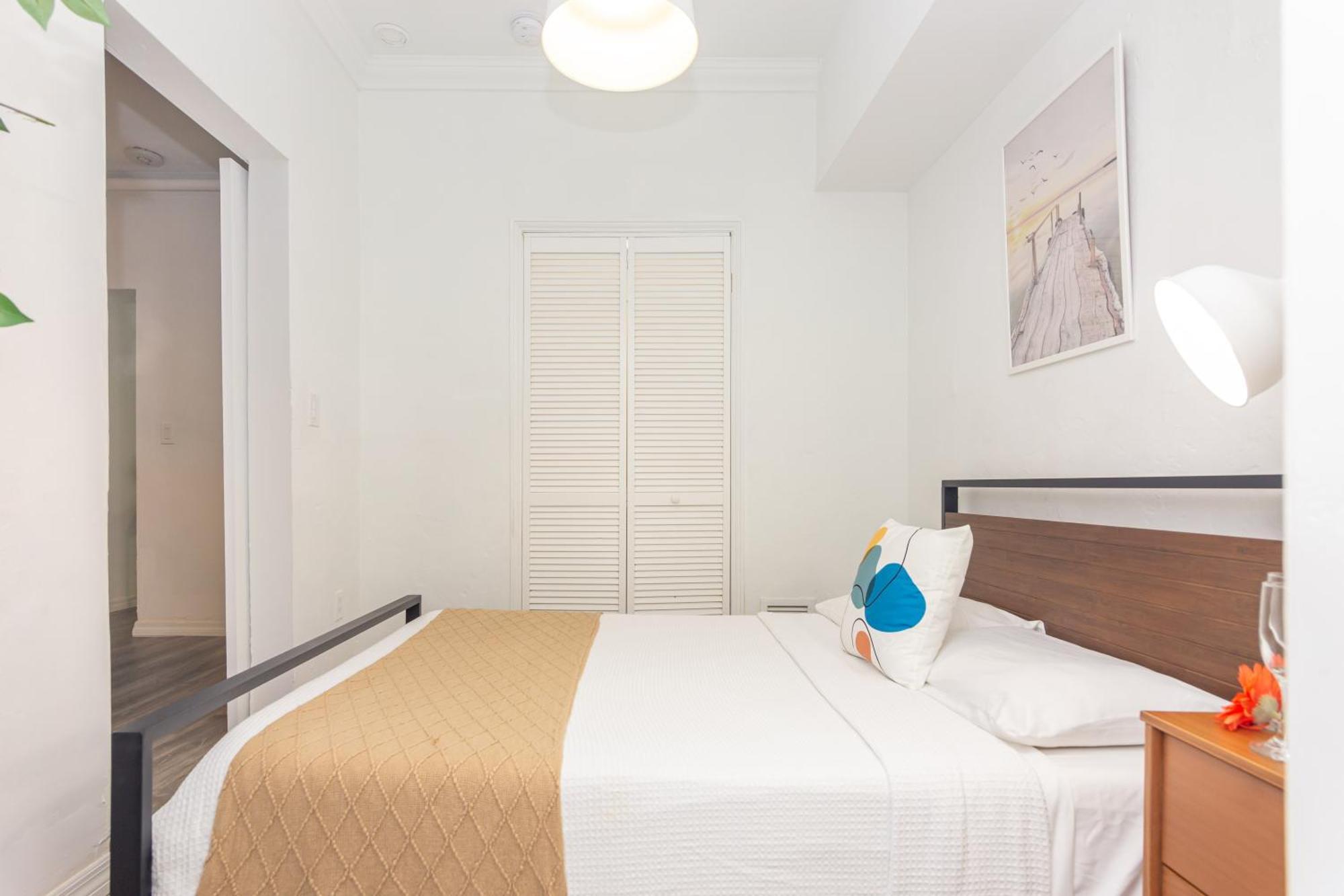 West Deco Aparthotel Маями Бийч Стая снимка