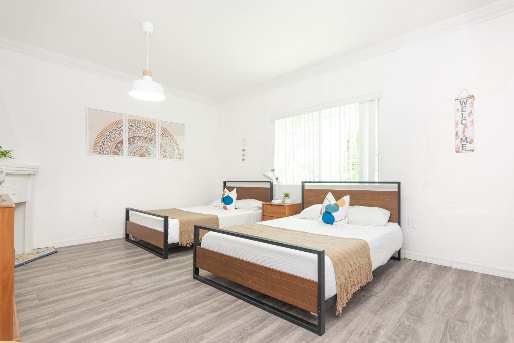 West Deco Aparthotel Маями Бийч Стая снимка