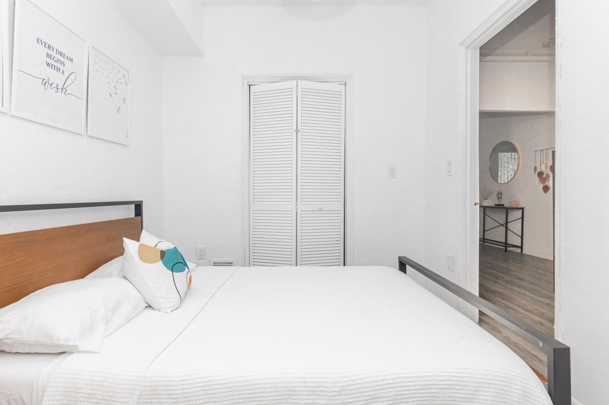 West Deco Aparthotel Маями Бийч Стая снимка