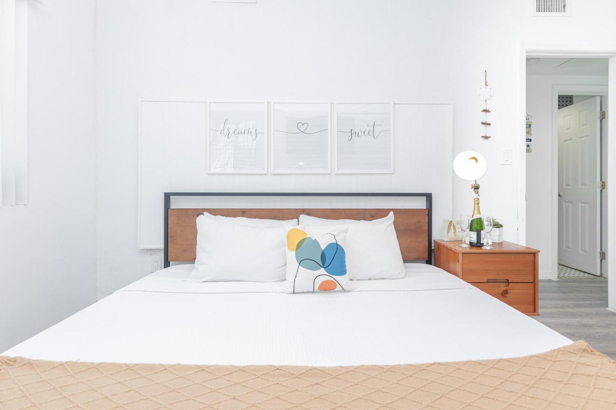 West Deco Aparthotel Маями Бийч Стая снимка